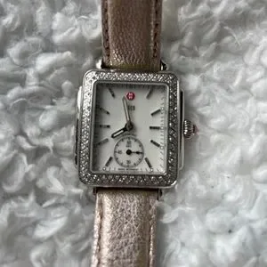 Michele | Accessories | Christmas Sale Stunning Michele  display picture 2